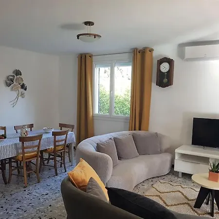 Maison Entiere Avignon -villeneuve Les Avignon- 3 Etoiles Villeneuve-lès-Avignon