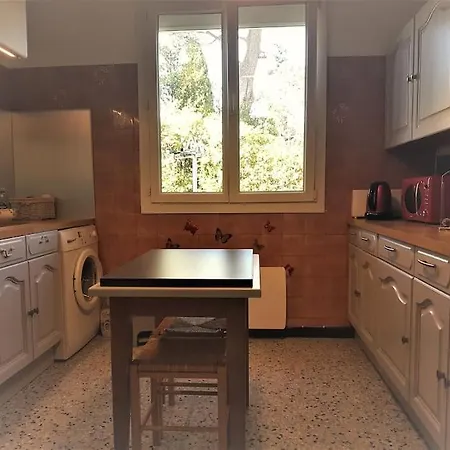 Maison Entière Avignon -villeneuve Les Avignon- 3 étoiles Casa vacanze *