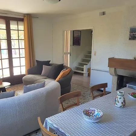 Casa vacanze Maison Entière Avignon -villeneuve Les Avignon- 3 étoiles Villeneuve-lès-Avignon