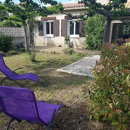 Maison Entiere Avignon -villeneuve Les Avignon- 3 Etoiles 펜션 *