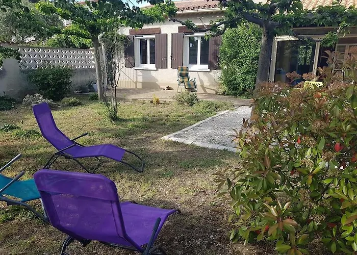 Maison Entiere Avignon -villeneuve Les Avignon- 3 Etoiles Σπίτι διακοπών *